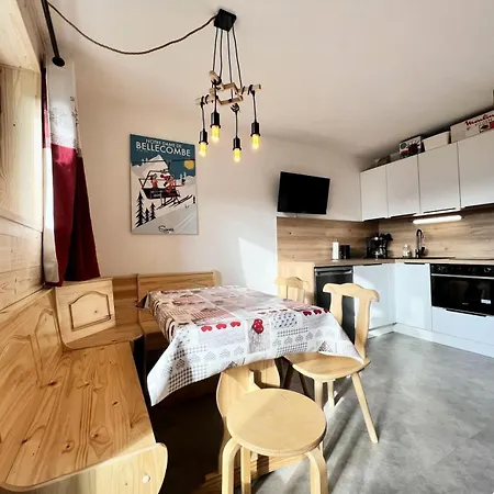 Les Balcons Du Charvin - Agreable Avec Terrasse Proche Ski-bus Et Commerces Mae-2354